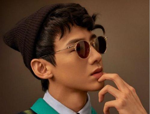 娱乐记者爆料白敬亭是谁,娱乐记者独家爆料引热议 第1张 娱乐记者爆料白敬亭是谁,娱乐记者独家爆料引热议 第1张